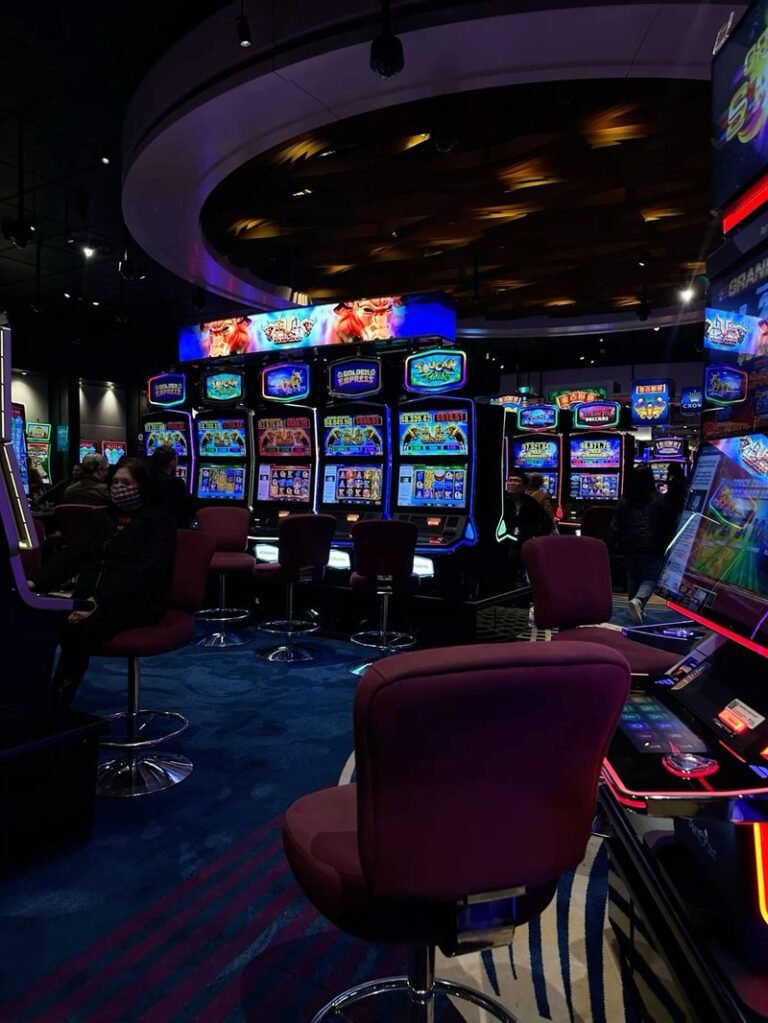 Who’s in the Ring? The VeryWell Casino UK Players 1 verywell